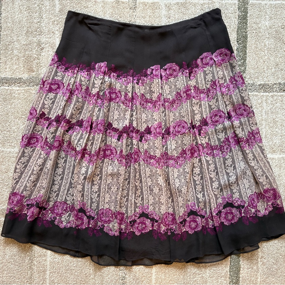 Anne Klein Skirt Womens size 13 Tan Purple Floral Design 100% Silk Pleated Swing